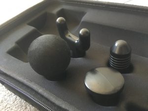 電動マッサージガンのアタッチメント