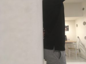 壁を使った反り腰チェック2